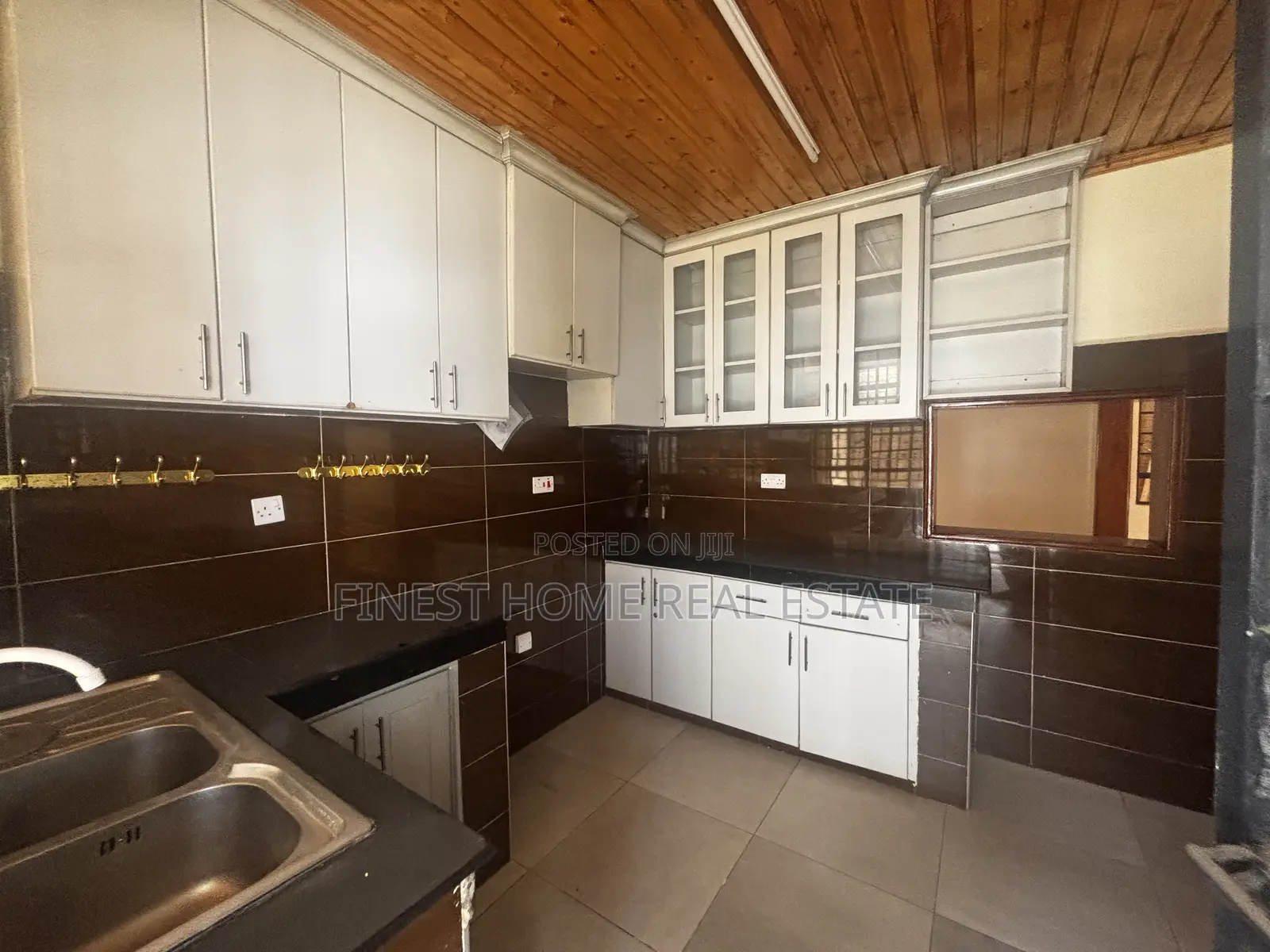 4bdrm Bungalow in Sabaki for rent