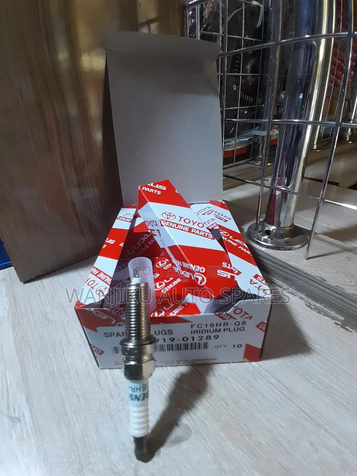 Toyota FC16HR-Q8 Spark Plug