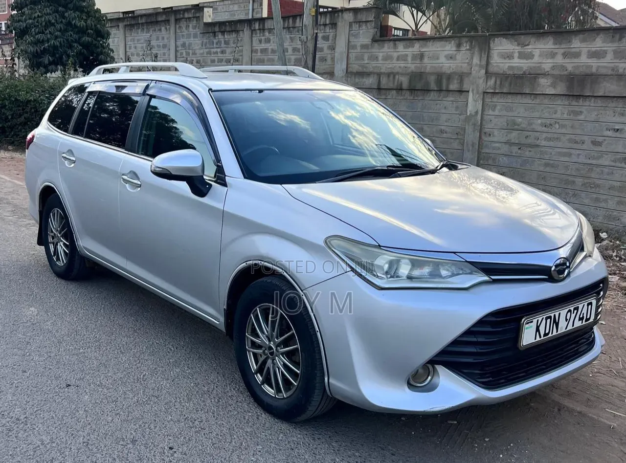 Toyota Corolla 2017 Silver