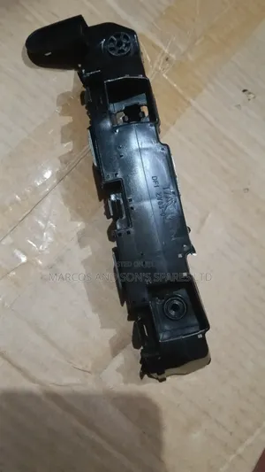 Bumper Slide Honda Vezel