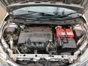 Toyota Corolla Fielder 1.5 Petrol FWD 2012 Silver