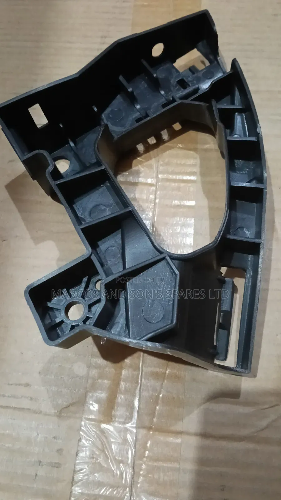 Headlight Bracket Honda Vezel