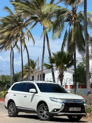 Mitsubishi Outlander 2016 White