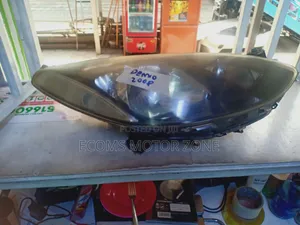 Mazda Demio 2008 Headlight