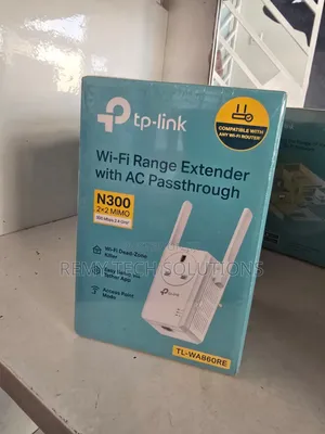TP-Link 300Mbps Wi-Fi Range Extender With AC Passthrough - TL-WA860RE