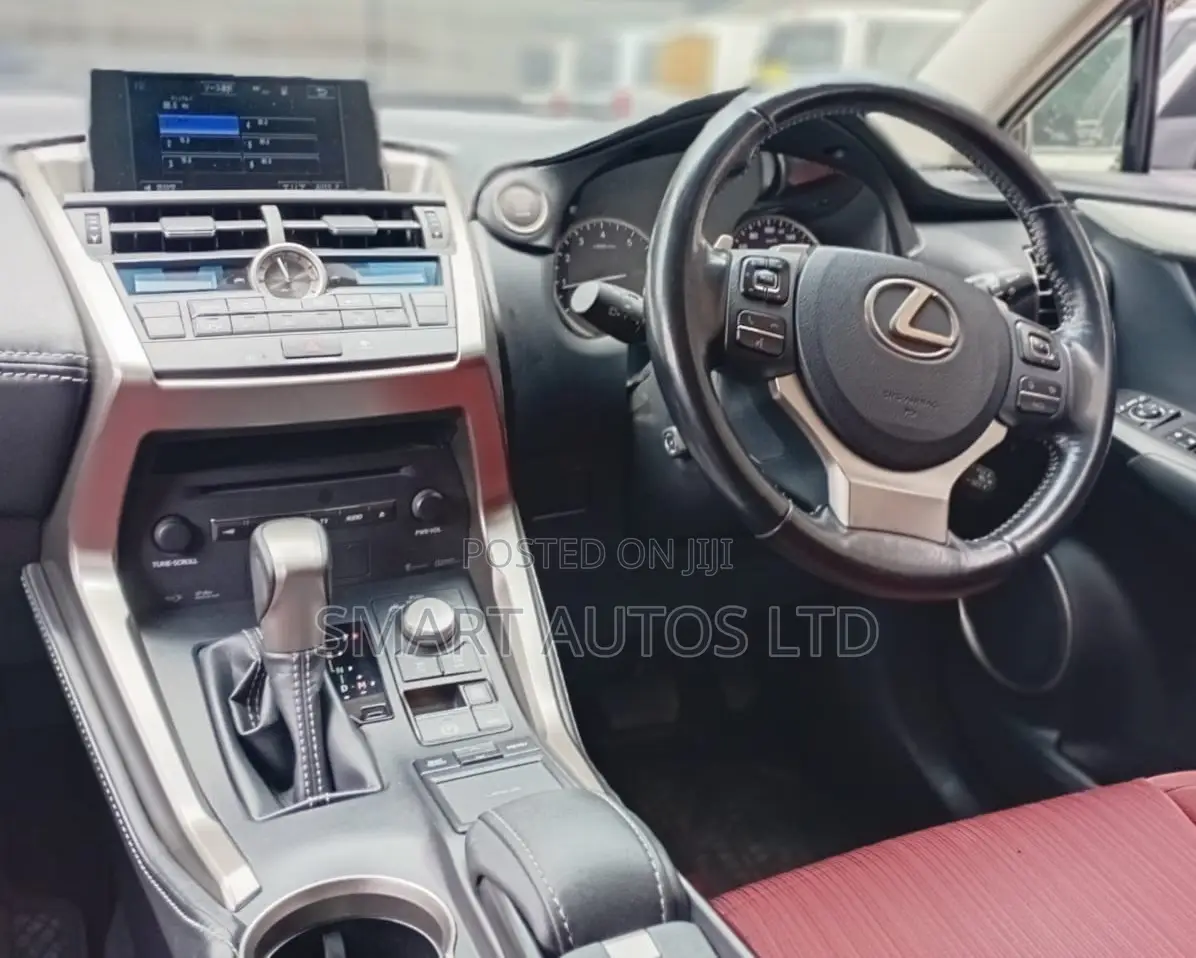 Lexus NX 200t FWD 2016 Pearl