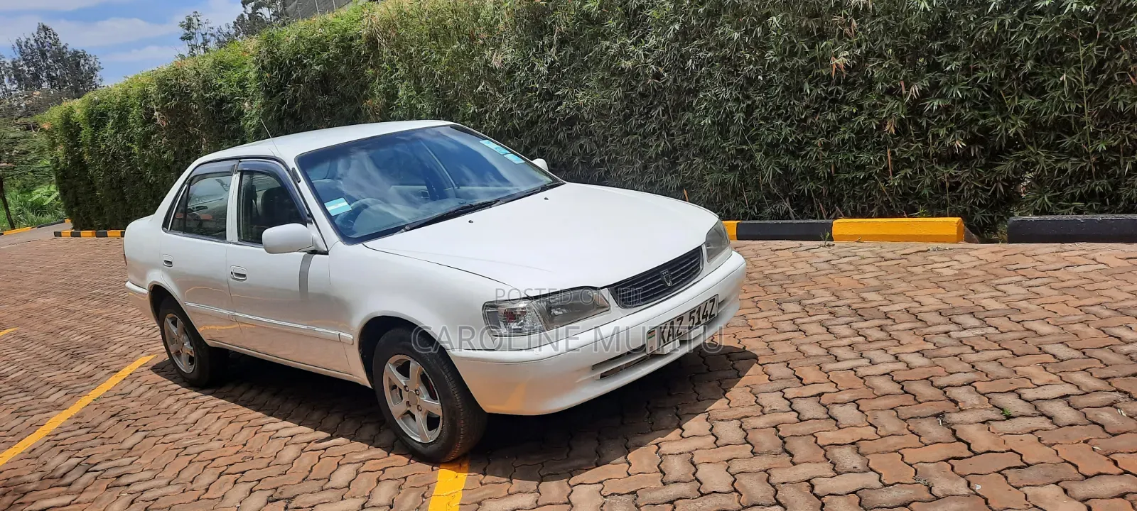 Toyota Corolla X 1.3 Automatic 2000 White