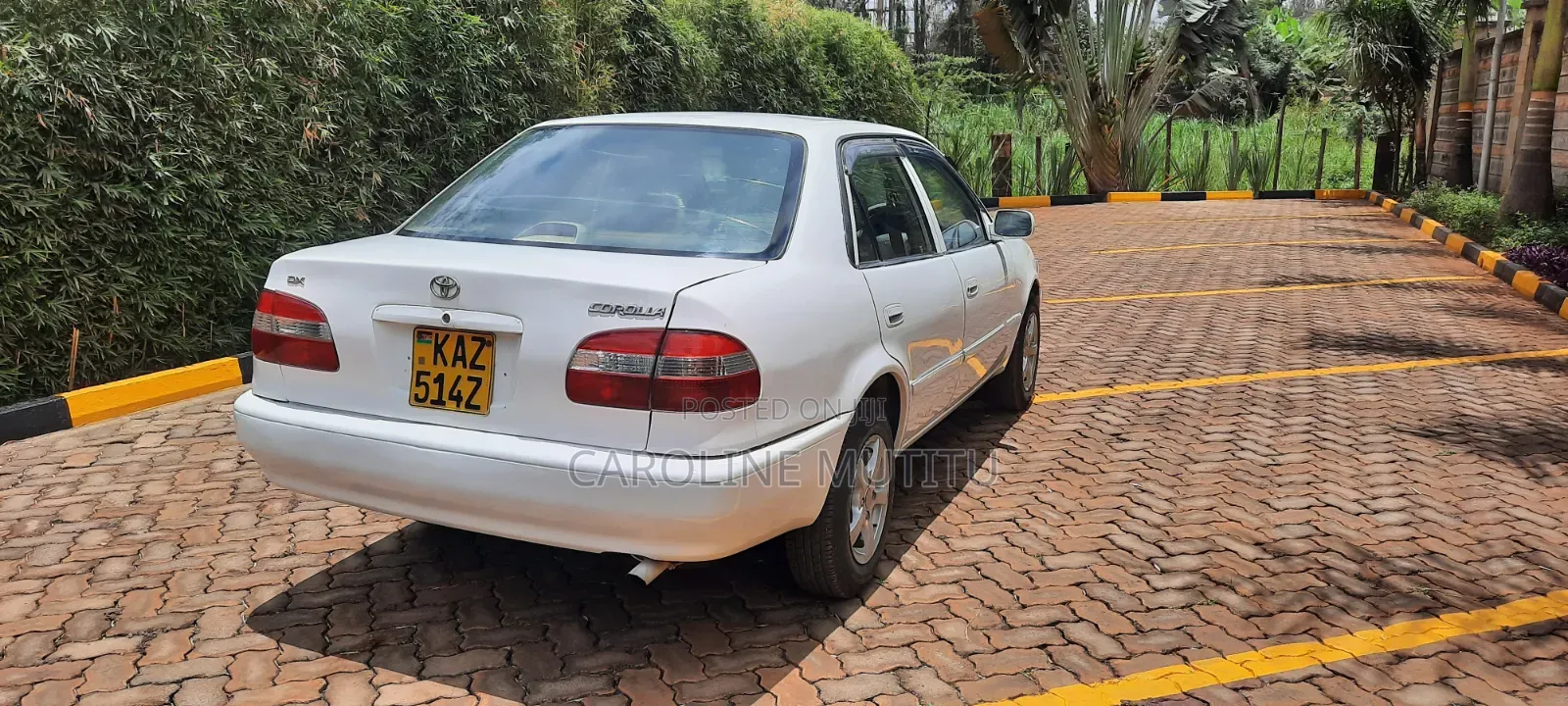 Toyota Corolla X 1.3 Automatic 2000 White