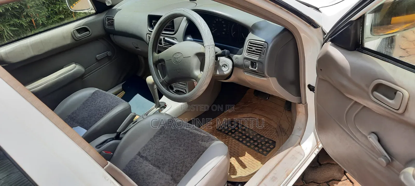 Toyota Corolla X 1.3 Automatic 2000 White