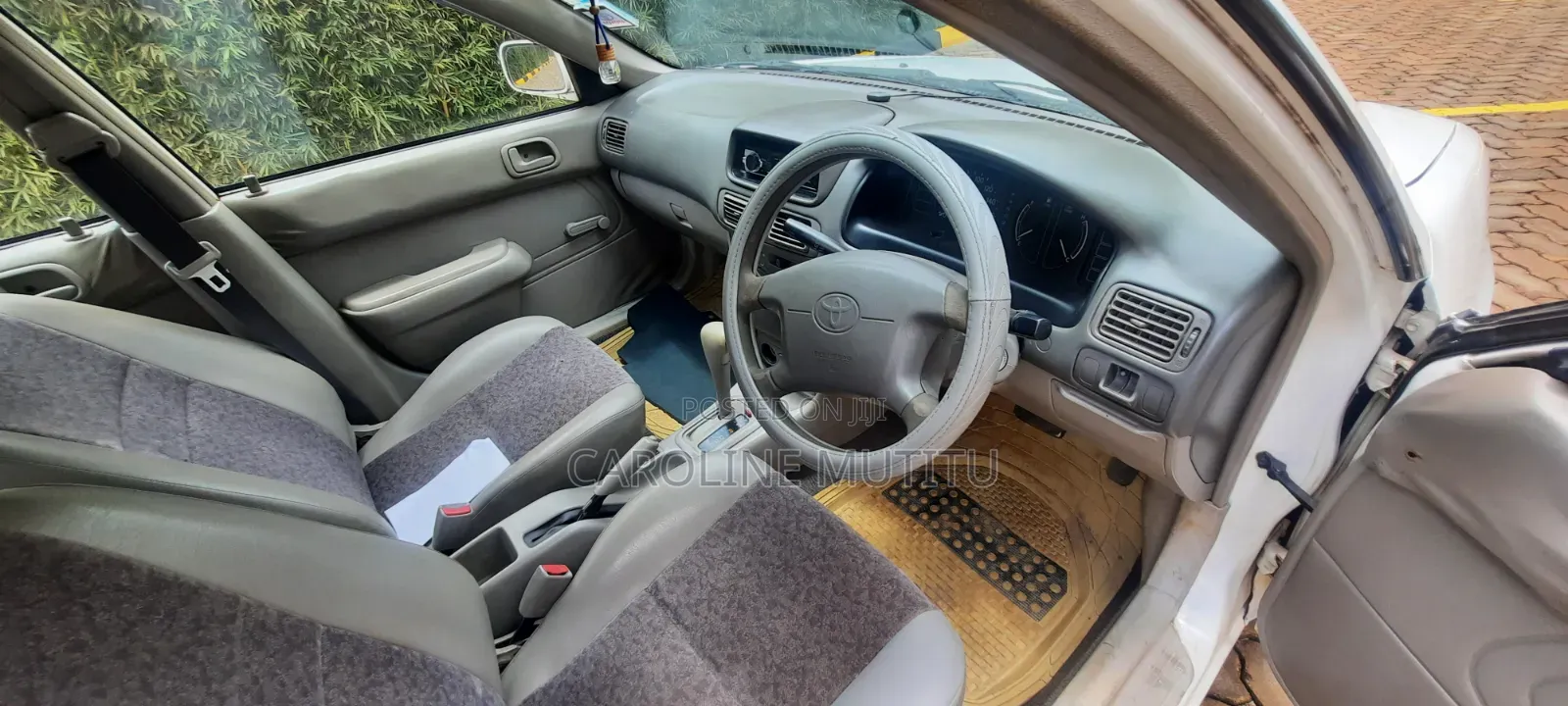 Toyota Corolla X 1.3 Automatic 2000 White