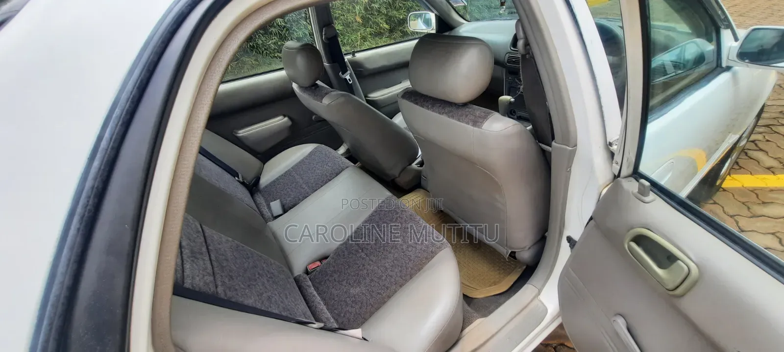 Toyota Corolla X 1.3 Automatic 2000 White