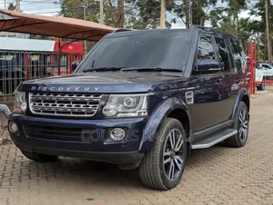Land Rover Discovery 2016 Blue