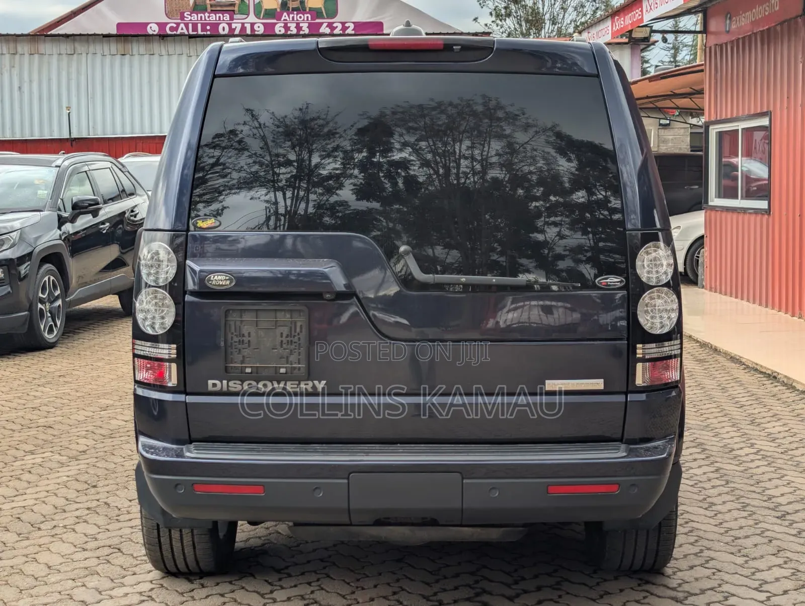 Land Rover Discovery 2016 Blue