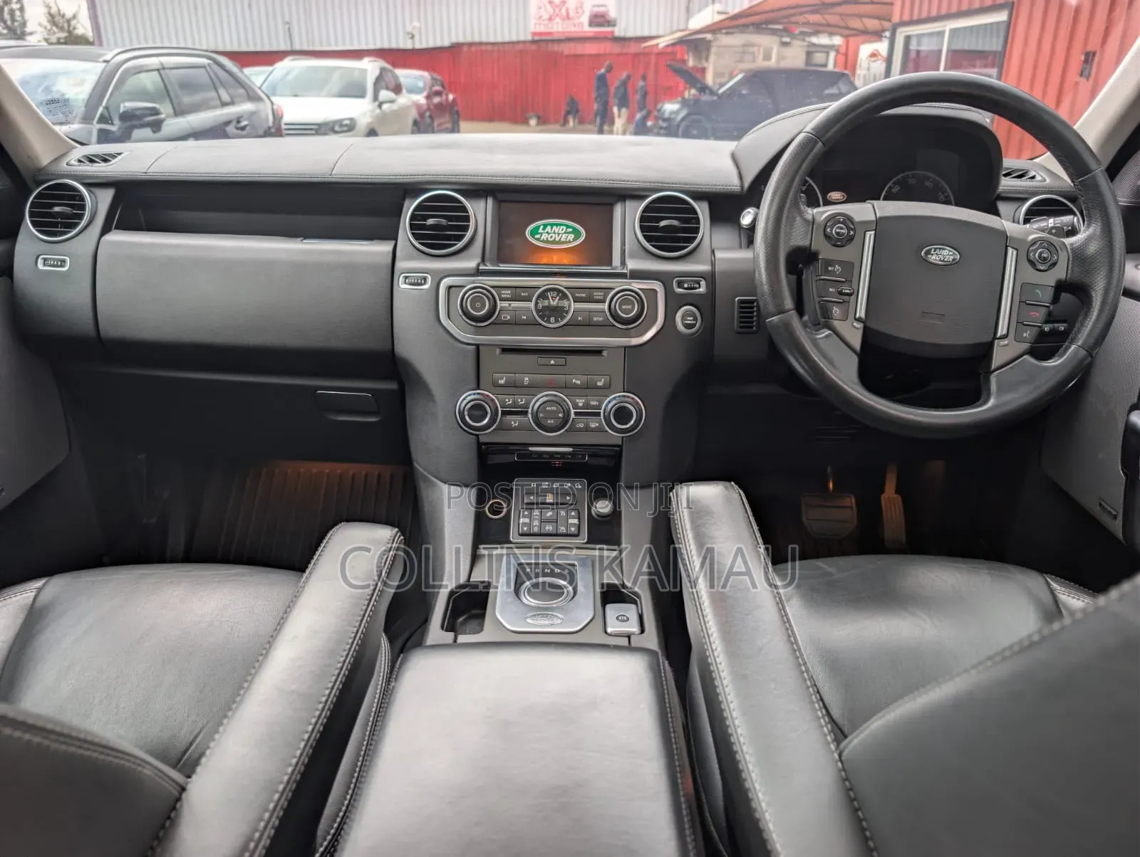 Land Rover Discovery 2016 Blue