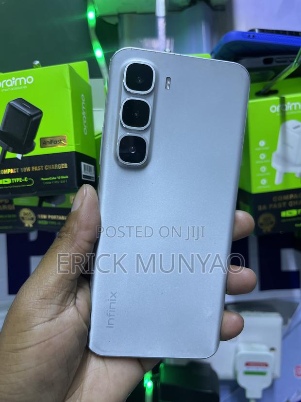 Infinix Hot 60 Pro+ 256 GB Gray