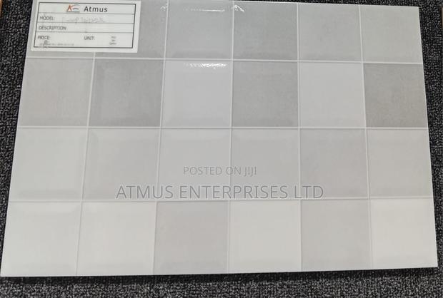 Twyford PMCP24372K Tile