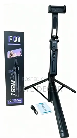 F01 Intelligent Tracking Tripod 1.92M AI Face Track Selfie Stick 360°