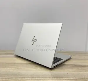 Laptop HP EliteBook 830 G9 16GB Intel Core i5 SSD 256GB