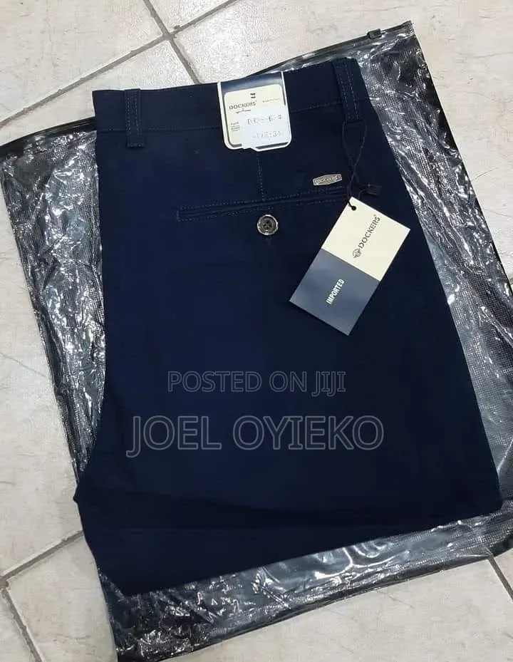 Hard Khakis Dockers