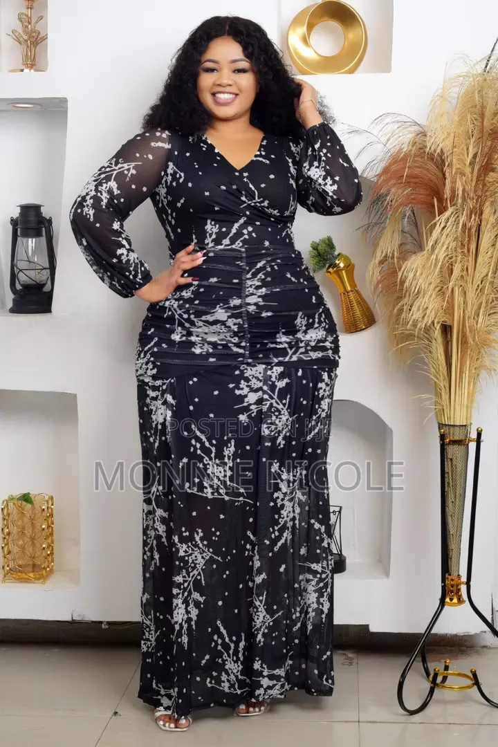 Elegant Black-White Dinner Dress. Birthday dress.wedding Dress.