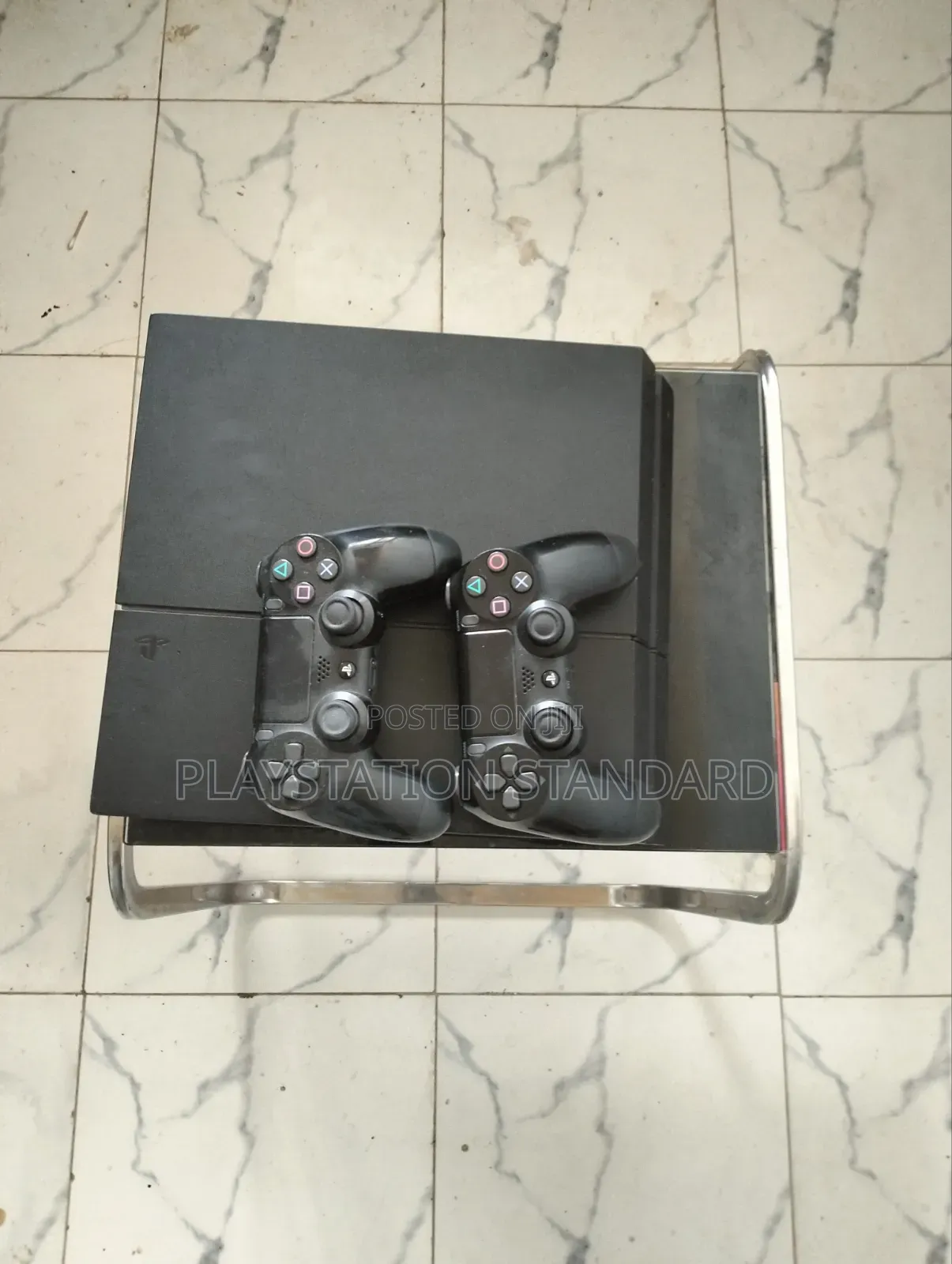 Playstation 4 Standard