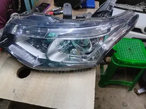 Outlander 2014 Headlight