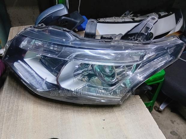 Outlander 2014 Headlight - thumbnail 2