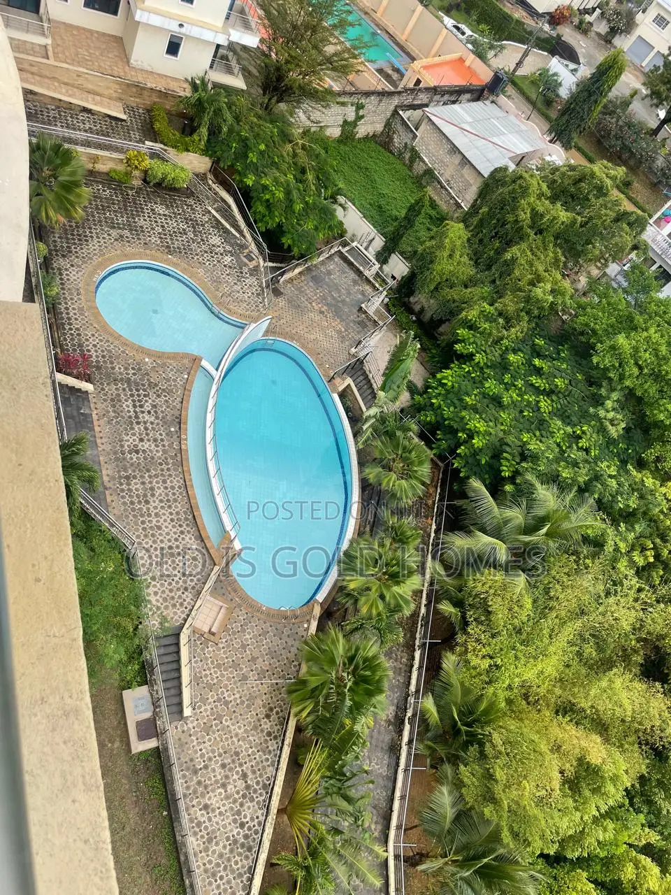 4bdrm Apartment in Tudor for rent