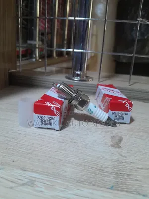 Toyota Sk16r11 Spark Plugs