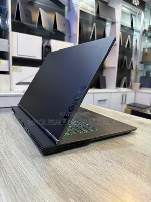 New Laptop Lenovo Legion Y740 32GB Intel Core i7 SSD 1T