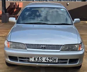 Toyota Corolla 2000 Silver