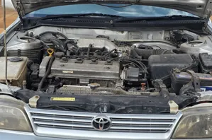 Toyota Corolla 2000 Silver