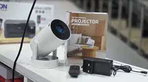 HY300 Pro Battery Powered Rechargeable Android Projector