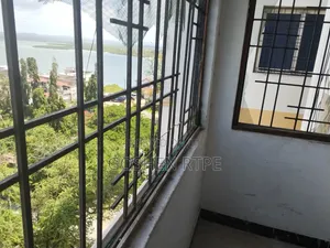 3bdrm Apartment in Tudor for rent