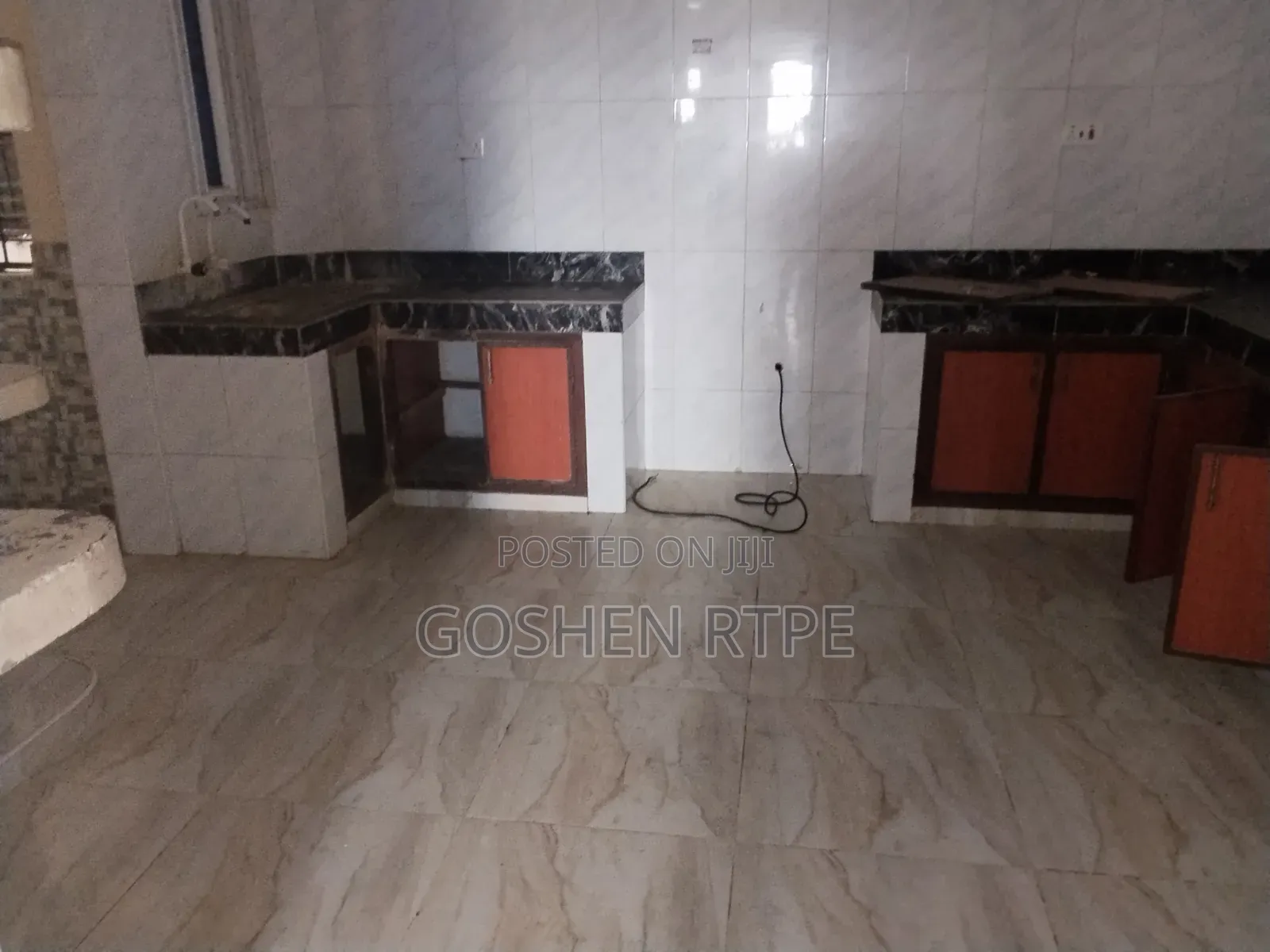 3bdrm Apartment in Tudor for rent