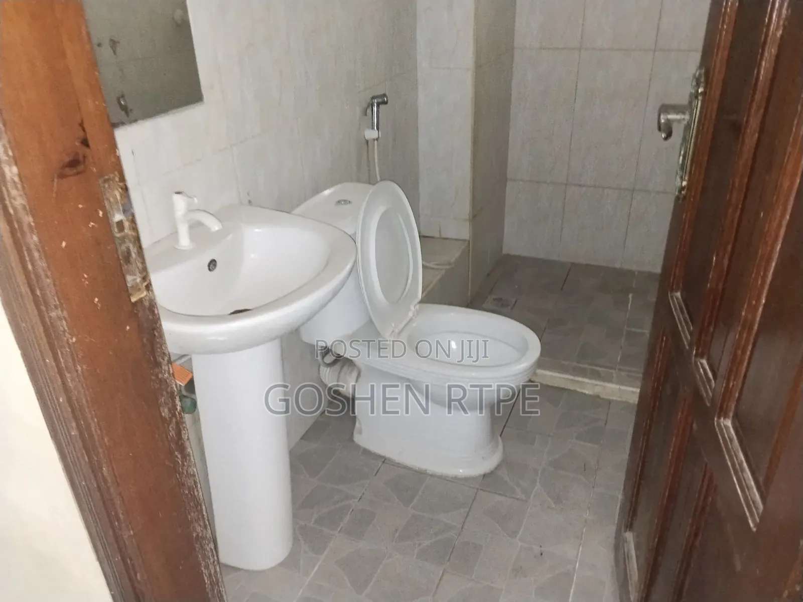 3bdrm Apartment in Tudor for rent
