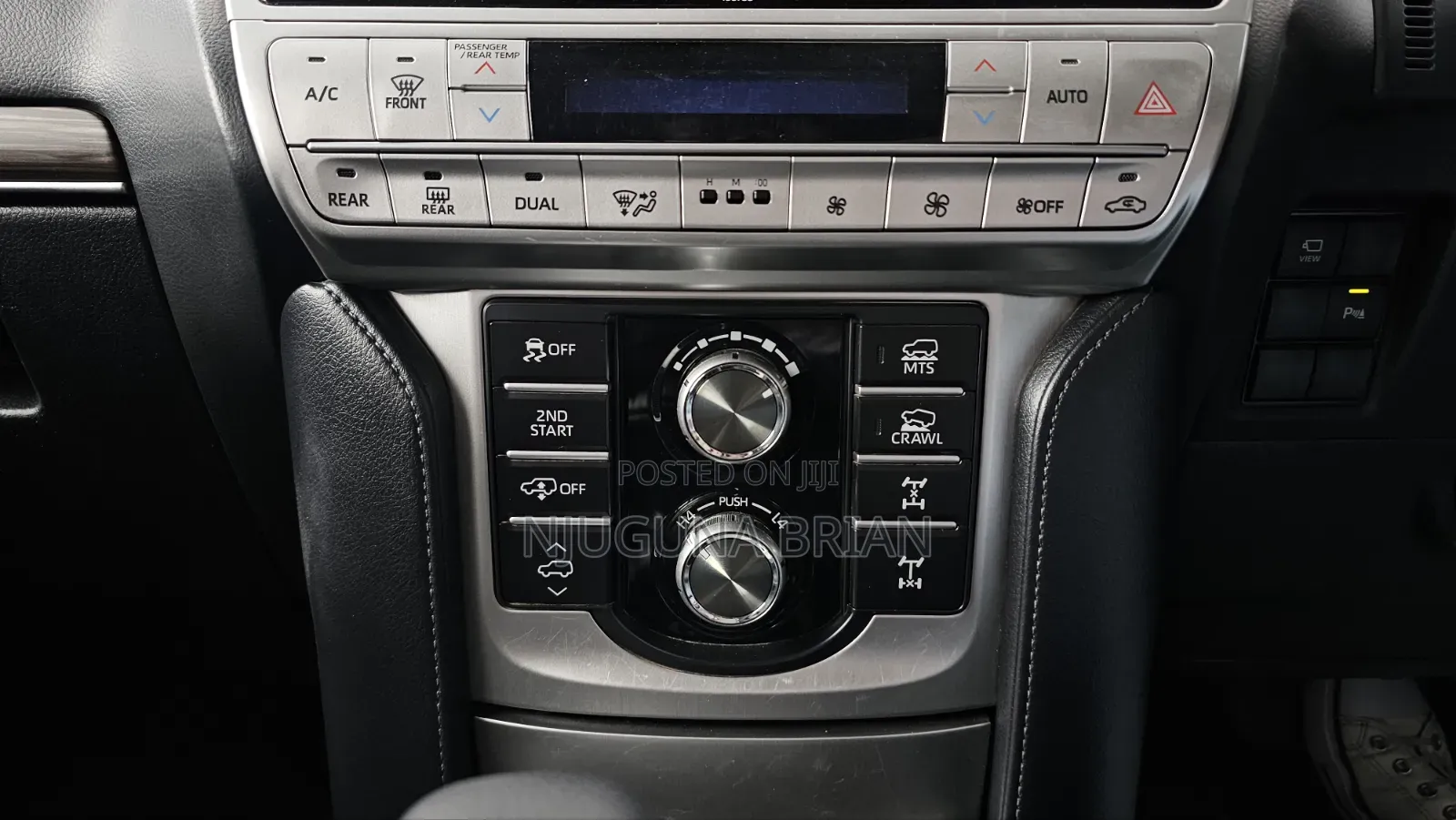 Toyota Land Cruiser Prado Kakadu 2019 Gray