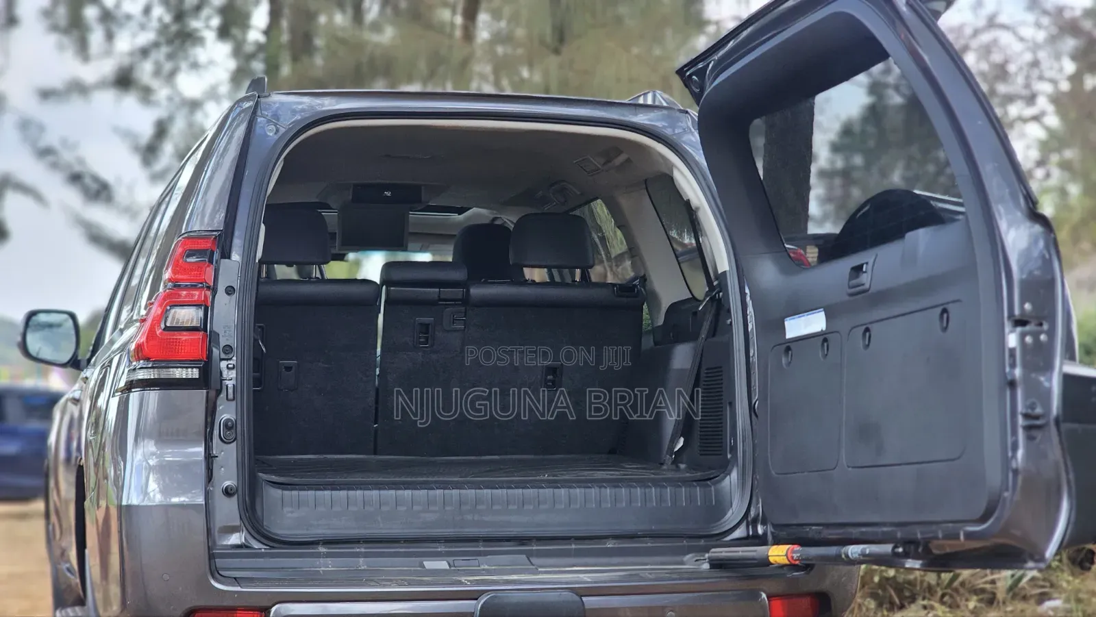 Toyota Land Cruiser Prado Kakadu 2019 Gray