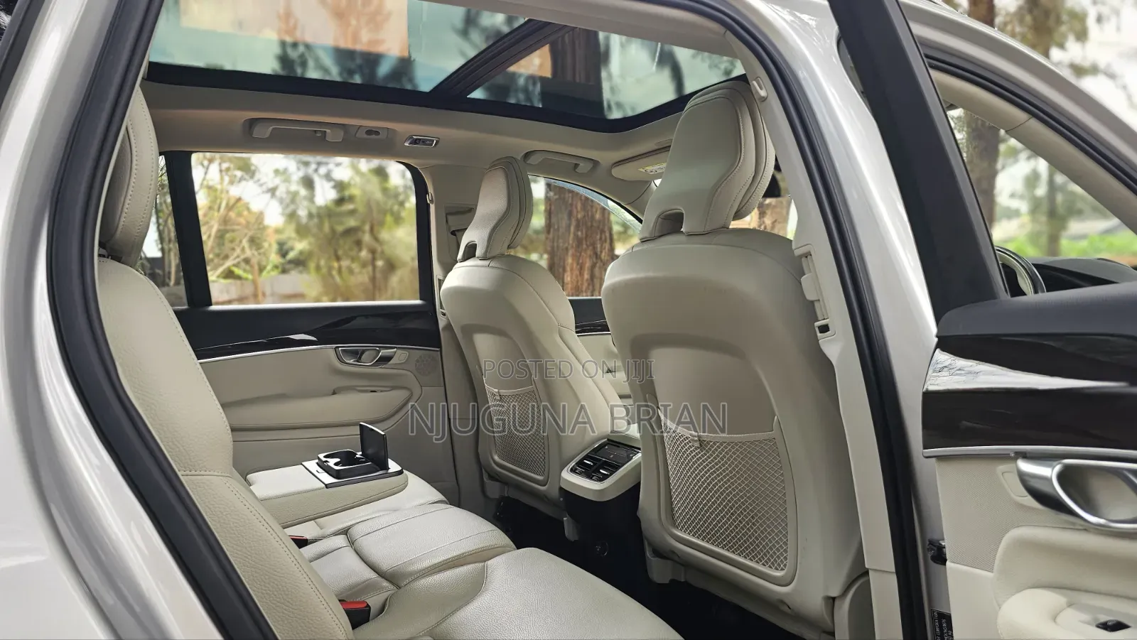 Volvo XC90 T5 Momentum AWD 2019 Silver