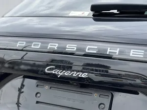 Porsche Cayenne S AWD 2019 Black