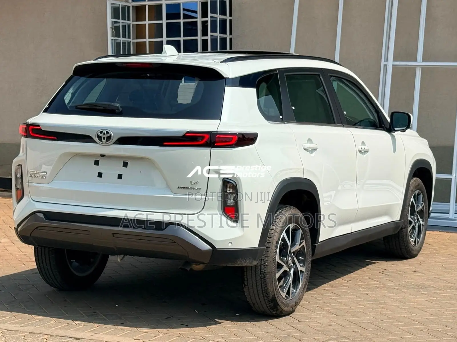 Toyota Urban Cruiser 2025 White
