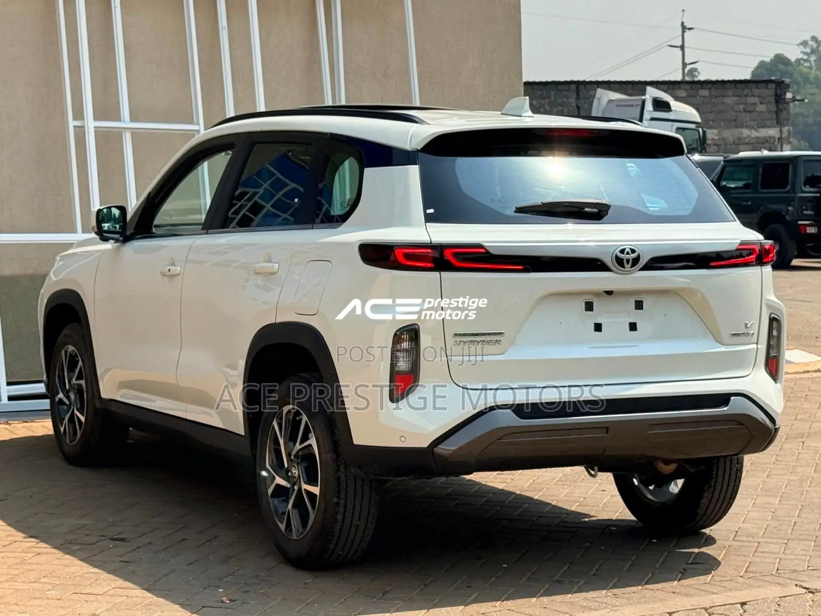 Toyota Urban Cruiser 2025 White