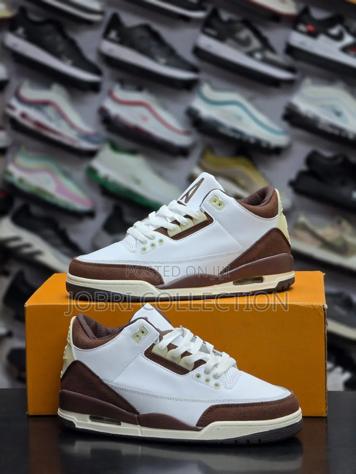 Air Jordan 3 Mocha Sneakers