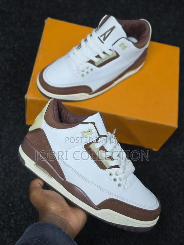 Air Jordan 3 Mocha Sneakers - thumbnail 3