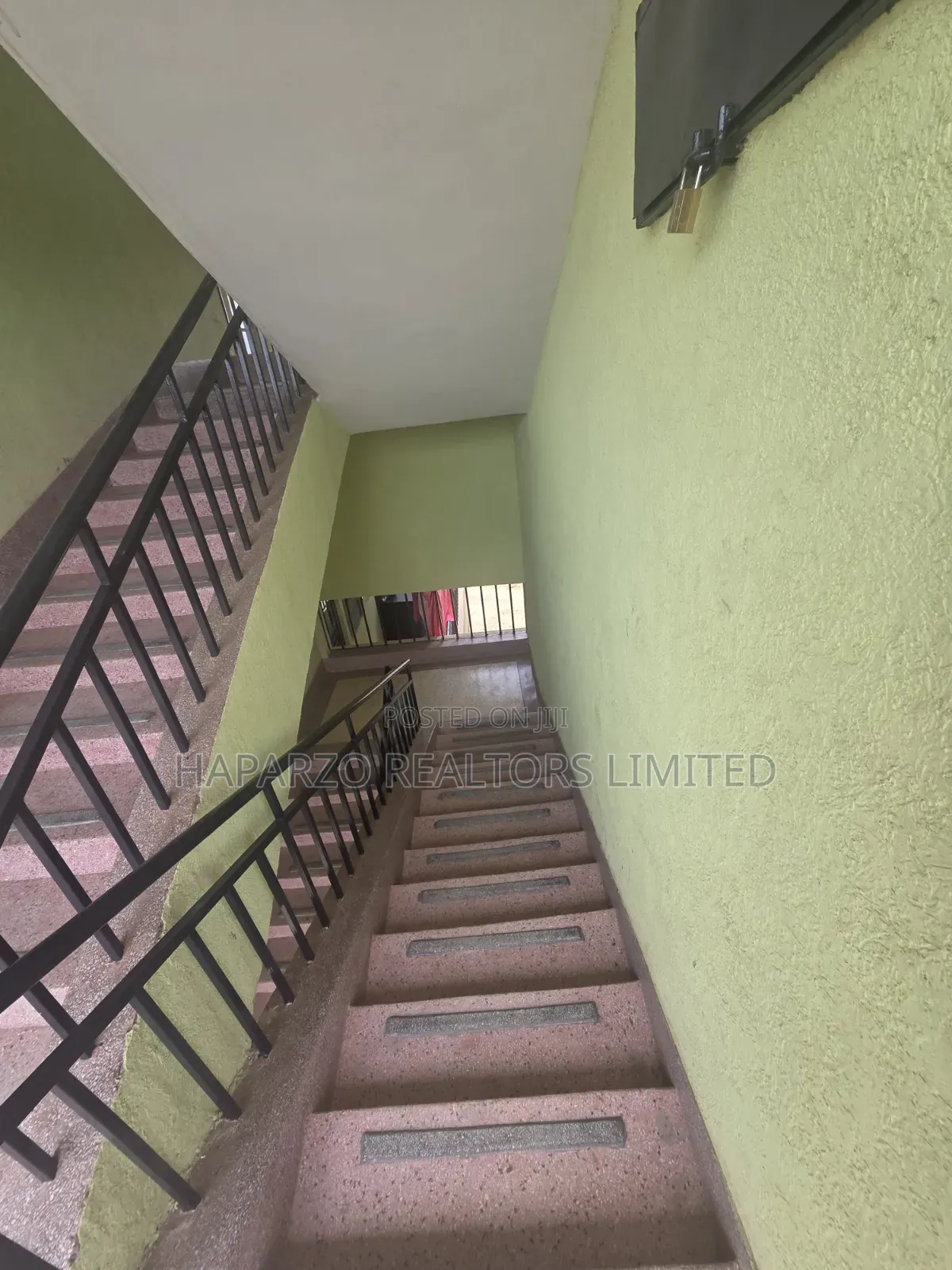 1bdrm Apartment in Astrol, Complex Utawala for rent