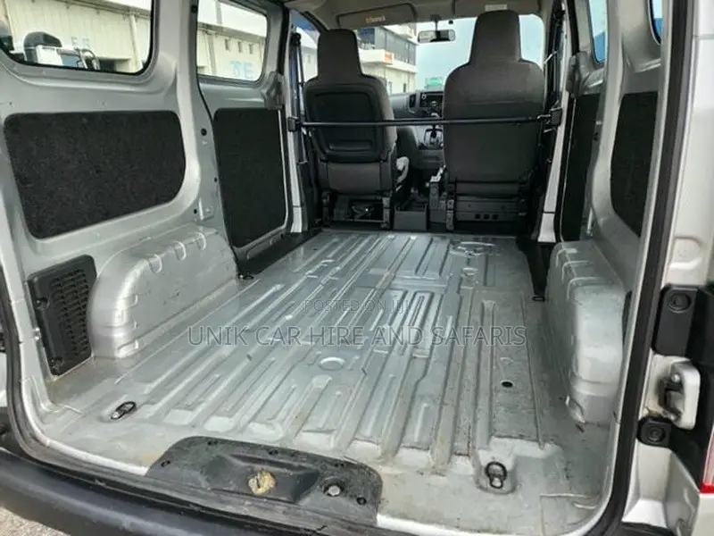 Nissan NV200 2019 Silver