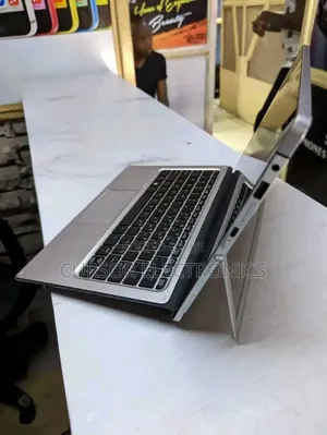 Laptop HP X2 8GB Intel Core i5 SSD 256GB