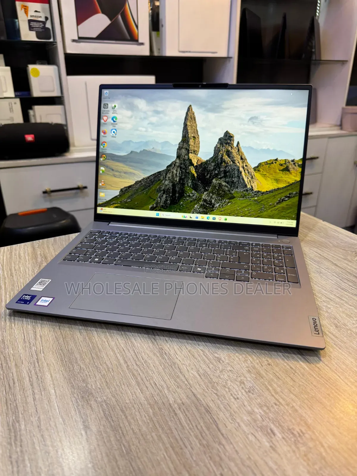 Laptop Lenovo ThinkBook 15 8GB Intel Core Ultra 5 SSD 256GB