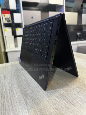 Laptop Lenovo ThinkPad X380 Yoga 8GB Intel Core i5 SSD 256GB