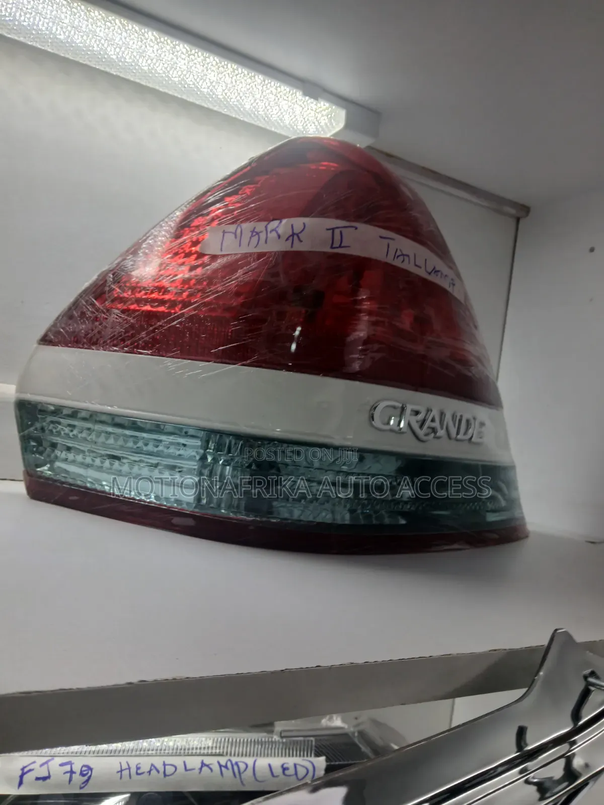 Mark Ii Grande Gx110 Taillamp